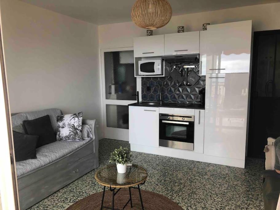 Appartement Vue Mer Au Lavandou Le Lavandou Eksteriør billede